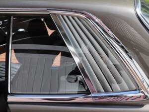 Image 59/59 of Mercedes-Benz 500 SLC (1980)