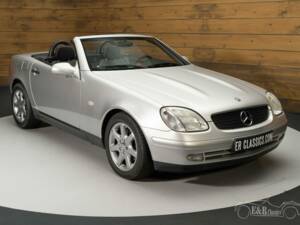 Image 1/7 de Mercedes-Benz SLK 230 Kompressor (1999)