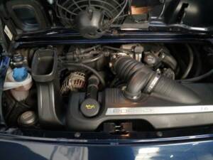Image 9/50 de Porsche 911 Carrera (2005)