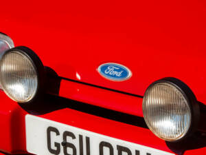 Image 42/50 of Ford Escort IV XR3i (1989)