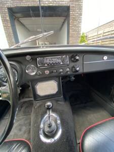 Imagen 4/82 de MG MGB (1967)