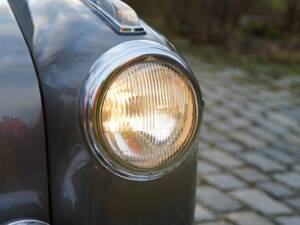 Bild 12/21 von Mercedes-Benz 220 SE (1960)