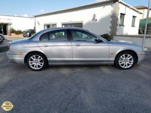 Image 44/47 de Jaguar S-Type 2.5 V6 (2005)