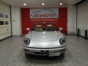 Image 2/15 of Alfa Romeo 2.0 Spider (1992)