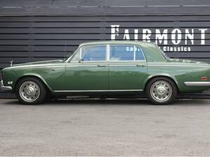 Image 2/43 de Rolls-Royce Silver Shadow I (1977)