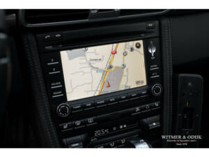 Image 15/32 de Porsche 911 Carrera 4S (2009)