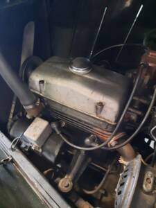 Image 25/49 of Lancia Augusta (1934)