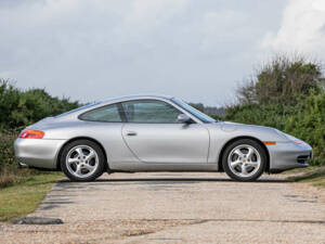 Image 5/39 de Porsche 911 Carrera (1998)