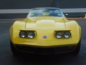 Image 3/17 of Chevrolet Corvette Stingray (1974)