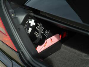 Image 30/50 of Mercedes-Benz SLK 200 Kompressor (1998)