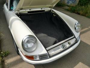 Afbeelding 32/37 van Porsche 911 2.0 T (1969)