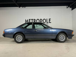 Image 3/26 de BMW 635 CSi (1979)