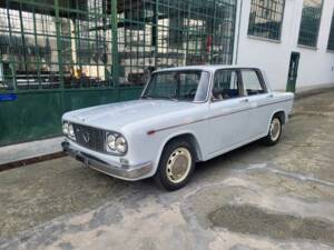 Image 3/39 of Lancia Fulvia 2C (1965)