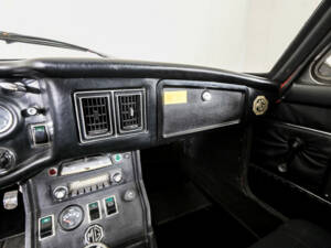 Imagen 19/50 de MG MGB GT (1975)
