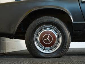 Image 8/47 de Mercedes-Benz 250 SL (1967)