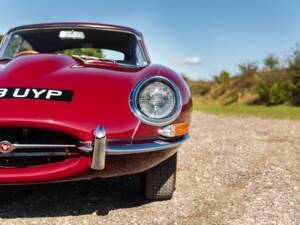 Afbeelding 14/50 van Jaguar E-Type 3.8 (1962)