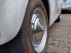Image 19/34 of FIAT 500 L (1970)