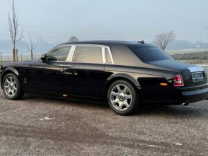 Image 3/14 of Rolls-Royce Phantom VII (2009)