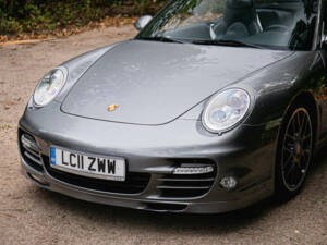 Imagen 12/50 de Porsche 911 Turbo S (2011)