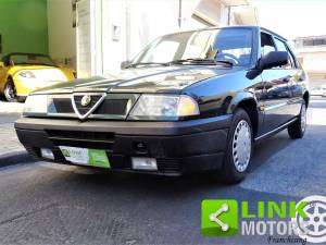 Imagen 1/9 de Alfa Romeo 33 - 1.3 (1992)
