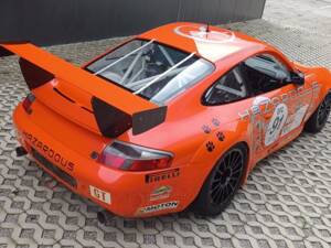 Image 6/35 of Porsche 911 GT3 RS (2002)