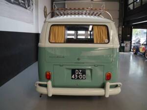 Imagen 35/50 de Volkswagen T1 panel van (1964)