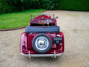 Image 39/50 of MG TD (1953)