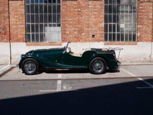 Image 3/17 of Morgan 4&#x2F;4 1600 (1984)