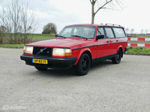 Bild 4/33 von Volvo 245 GL (1992)