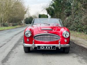 Immagine 2/21 di Austin-Healey 3000 Mk II (BN7) (1962)