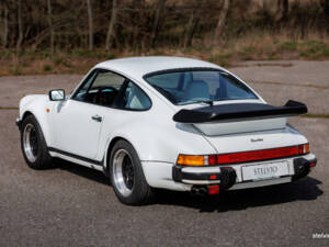 Image 11/46 of Porsche 911 Turbo 3.3 (1980)