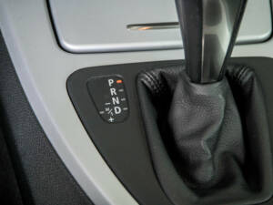 Imagen 28/50 de BMW 325i (2007)
