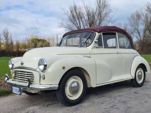 Image 2/66 of Morris Minor 1000 Tourer (1961)