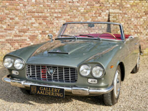 Image 35/50 of Lancia Flaminia GT 2.8 3C Touring (1967)