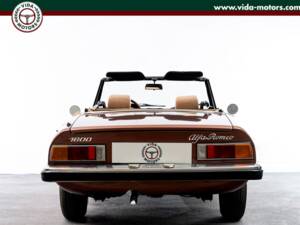 Image 4/15 of Alfa Romeo 1600 Spider (1981)