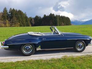 Image 6/20 of Mercedes-Benz 190 SL (1960)