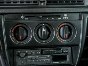 Bild 24/50 von Mercedes-Benz 190 D (1986)
