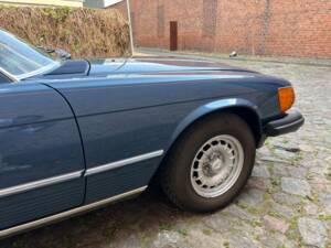 Afbeelding 16/146 van Mercedes-Benz 380 SL (1982)
