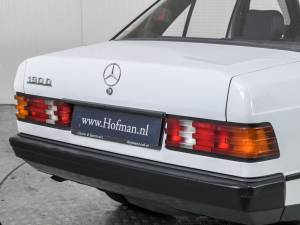 Immagine 25/50 di Mercedes-Benz 190 D (1986)