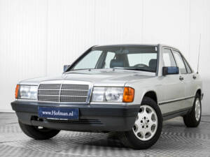 Bild 3/50 von Mercedes-Benz 190 E (1986)