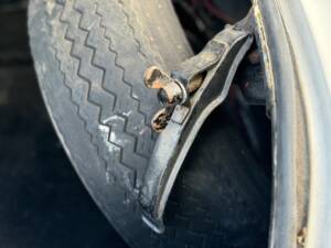 Image 115/132 of Mercedes-Benz 220 SE b (1963)