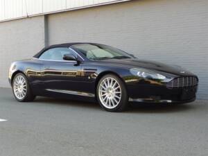 Bild 1/99 von Aston Martin DB 9 Volante (2006)