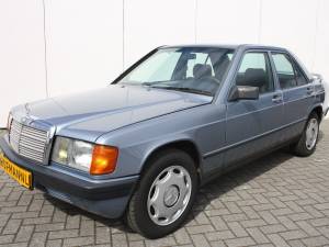Bild 1/12 von Mercedes-Benz 190 D 2.5 (1986)