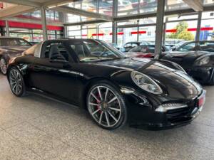 Image 5/20 of Porsche 911 Targa 4 GTS (2015)