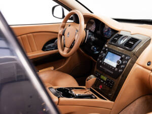 Image 13/39 de Maserati Quattroporte S 4.7 (2009)
