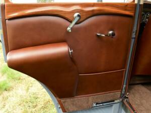 Image 36/50 of Rolls-Royce Phantom II Continental (1934)