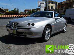 Image 2/10 de Alfa Romeo GTV 1.8 Twin Spark (2000)