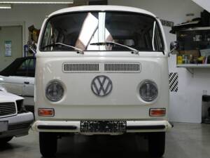 Bild 26/26 von Volkswagen T2a Kleinbus L (1971)