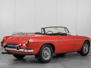 Imagen 68/82 de MG MGB (1967)