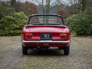 Image 8/21 de Alfa Romeo Giulia 1600 GTC (1966)